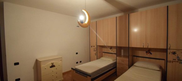 Casa de 5 habitaciónes en Caorso, Italy No. 25976 18