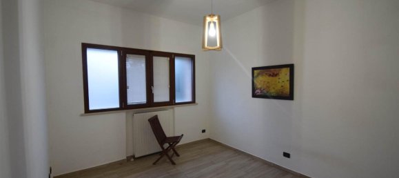 Casa de 5 habitaciónes en Caorso, Italy No. 25976 5