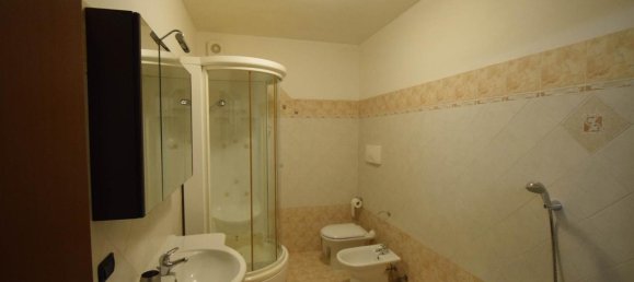 Casa de 5 habitaciónes en Caorso, Italy No. 25976 20