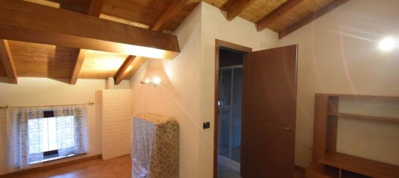Casa de 5 habitaciónes en Caorso, Italy No. 25976 30