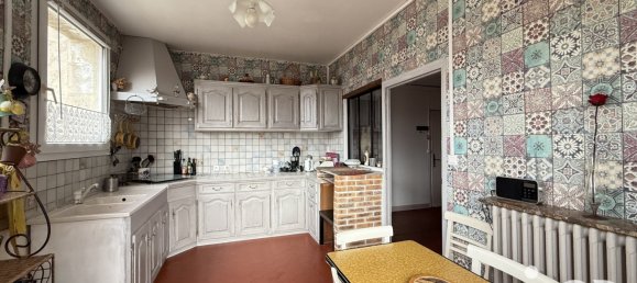 5 chambres Maison à Pierrefonds, France No. 41565 3