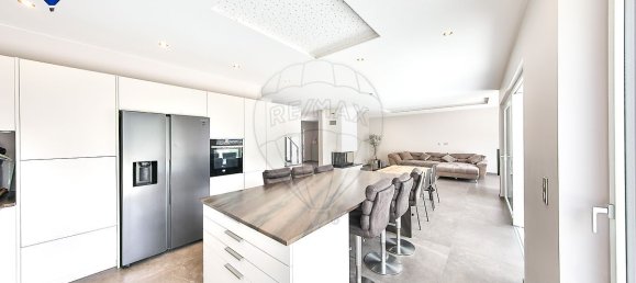 Вилла с 5 спальнями в Виляж-Нёф, Франция № 266361 5