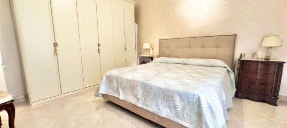 Apartamento de 3 divisões em Bari, Italy N.º 293336 21