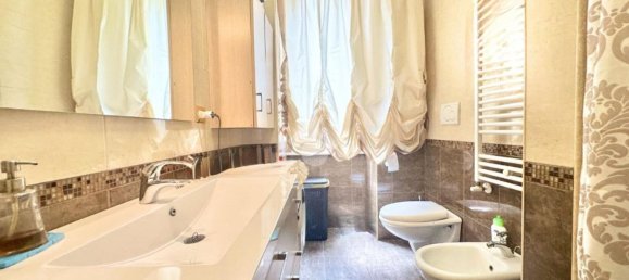 Apartamento de 3 divisões em Bari, Italy N.º 293336 25