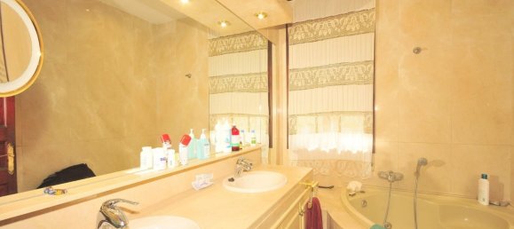 540m² Building in Palma de Majorca, Spain No. 72113 23