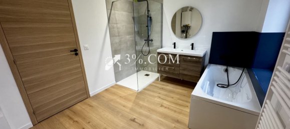 4 bedrooms House in Carvin, France No. 42010 4