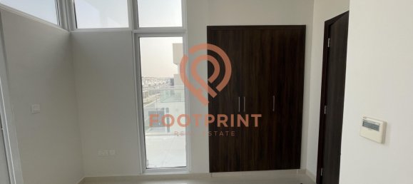 5 bedrooms Townhouse in Dubai, UAE No. 24484 7