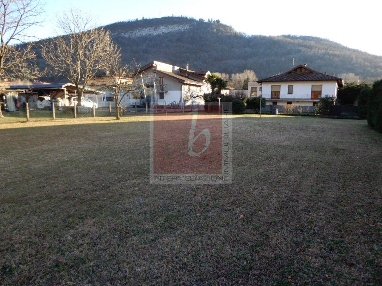 Земельный участок 905м² в Лавено-Момбелло, Италия № 69483