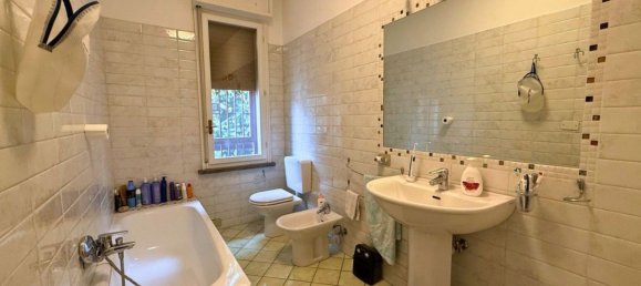 9 bedrooms House in Reggio Emilia, Italy No. 315909 26