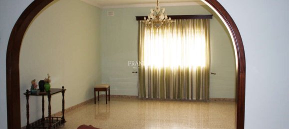 Casa de 4 dormitorios en Birzebbuga, Malta No. 6255 2