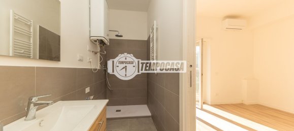 2 rooms Apartment in Ciampino, Italy No. 33359 31