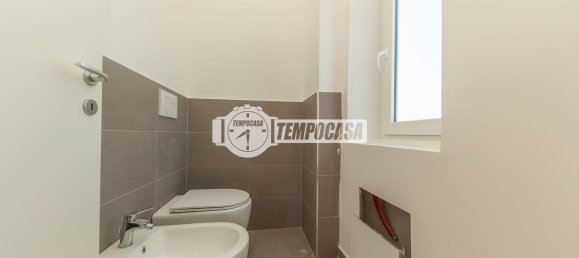 2 rooms Apartment in Ciampino, Italy No. 33359 34
