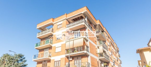 2 rooms Apartment in Ciampino, Italy No. 33359 5