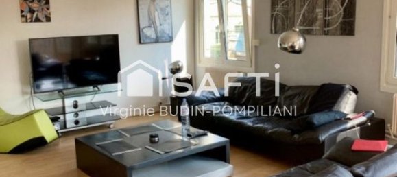 3 bedrooms Apartment in Longwy, France No. 70120 2