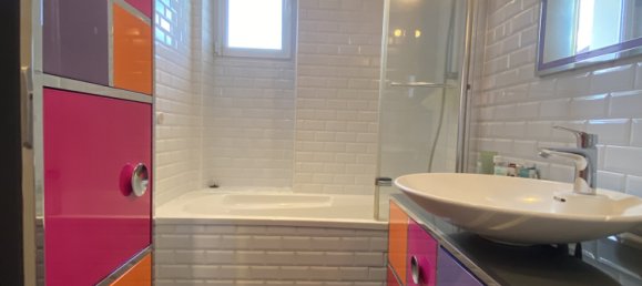 3 bedrooms House in Clermont-Ferrand, France No. 203416 6