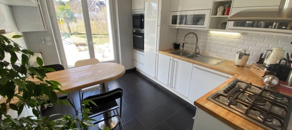 3 bedrooms House in Clermont-Ferrand, France No. 203416 3