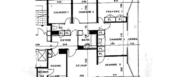 4 bedrooms Apartment in Massy, France No. 177344 2