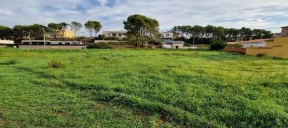 1604m² Land in Garriguella, Spain No. 73527 2