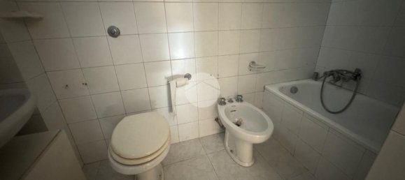 4 rooms Apartment in Marano di Napoli, Italy No. 5670 12