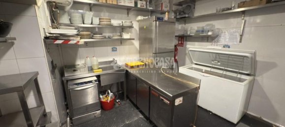 Коммерческая недвижимость 97м² в Мадрид, Испания № 157054 12