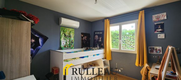 4 bedrooms House in Saint-Yzan-de-Soudiac, France No. 357981 10