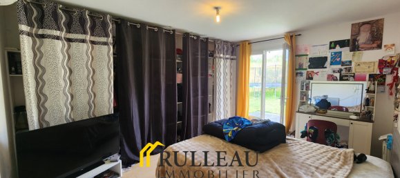 4 bedrooms House in Saint-Yzan-de-Soudiac, France No. 357981 12