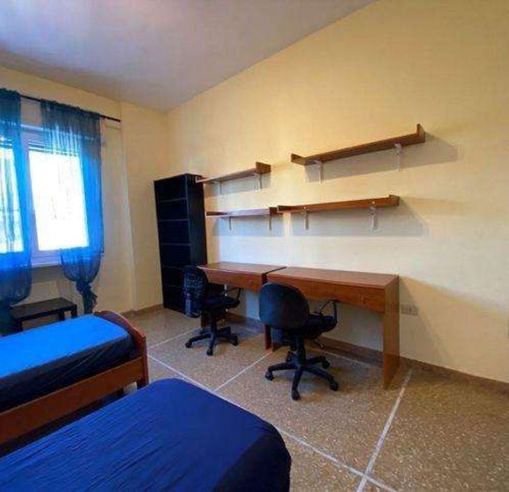 5 rooms Apartment in Pisa, Italy No. 5793