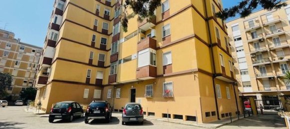 4 rooms Apartment in Brindisi, Italy No. 298729 3