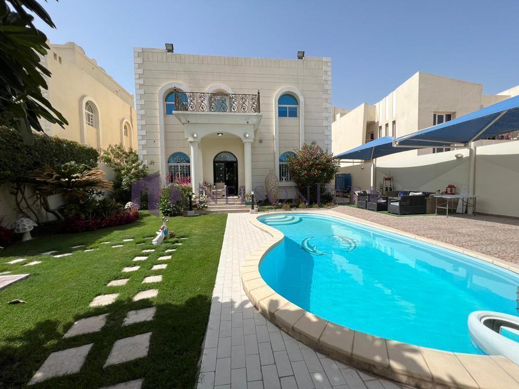 Villa de 6 dormitorios en Doha, Qatar No. 691