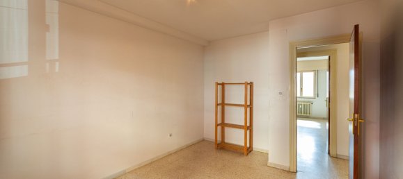 Apartamento de 3 dormitorios en Valladolid, Spain No. 171446 25