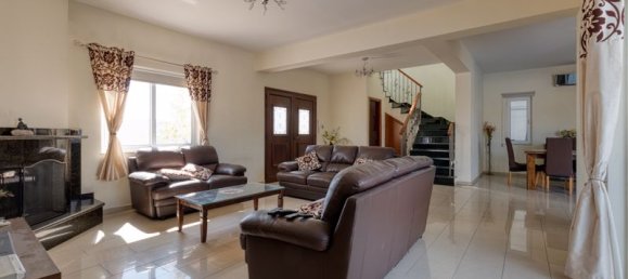 4 bedrooms Villa for sale in Choirokoitia, Larnaka, Cyprus № 17845 3