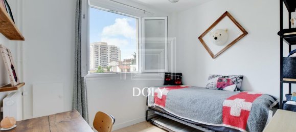 2 Schlafzimmer Wohnung in Courbevoie, France, Nr. 297032 5