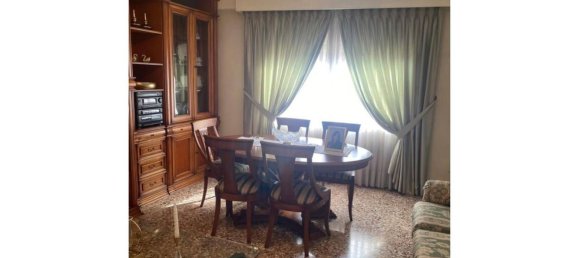 4 Schlafzimmer Wohnung in Valencia, Spain, Nr. 141857 2