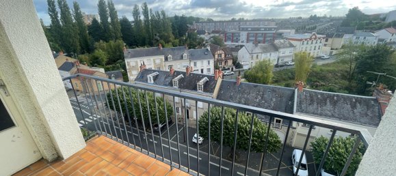 3 chambres Appartement à Châteauroux, France No. 78419 4