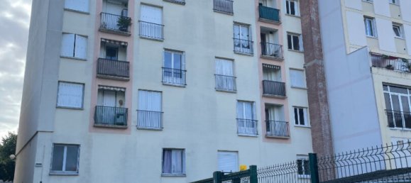 3 chambres Appartement à Châteauroux, France No. 78419 2