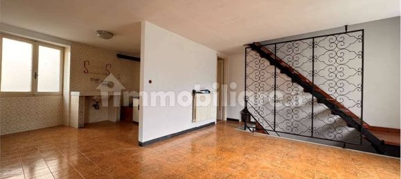 2 bedrooms House in Rezzo, Italy No. 130481 5