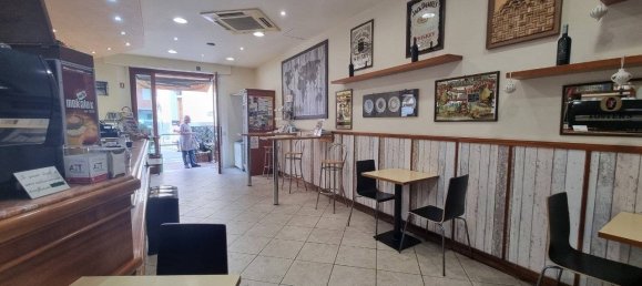 1-Zimmer Gewerbliche Immobilie in Florence, Italy, Nr. 218556 9