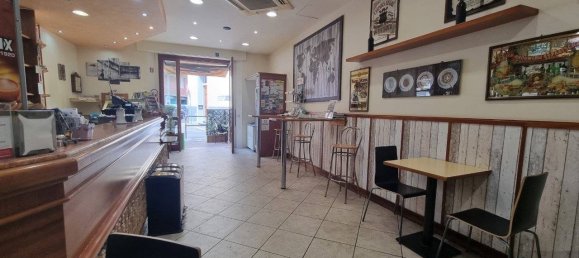 1-Zimmer Gewerbliche Immobilie in Florence, Italy, Nr. 218556 10