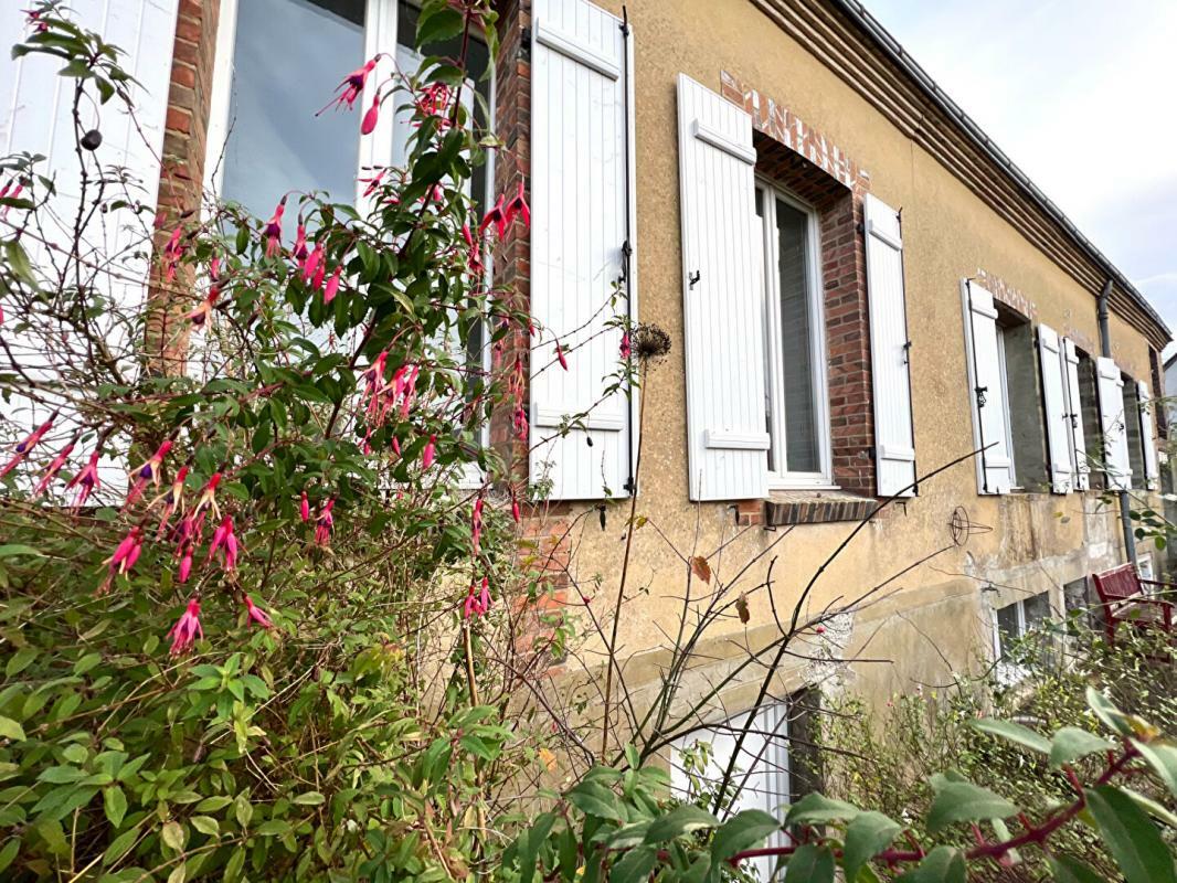 1 bedroom Building in Mondoubleau, France No. 349740