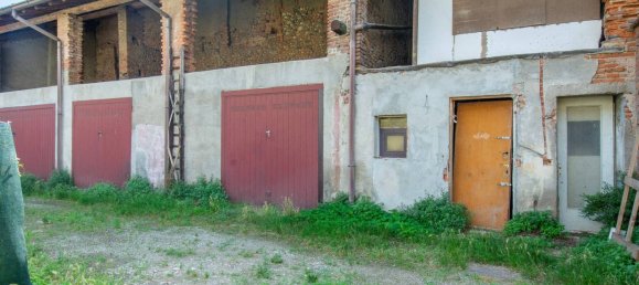 2-salle Propriété commerciale à Magnago, Italy No. 110261 50