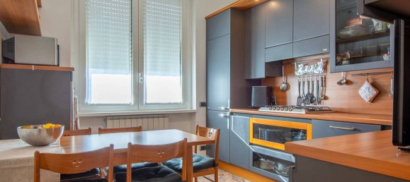 2-salle Propriété commerciale à Magnago, Italy No. 110261 29