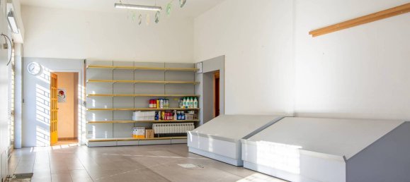 2-salle Propriété commerciale à Magnago, Italy No. 110261 7