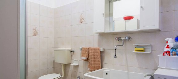 2-salle Propriété commerciale à Magnago, Italy No. 110261 47