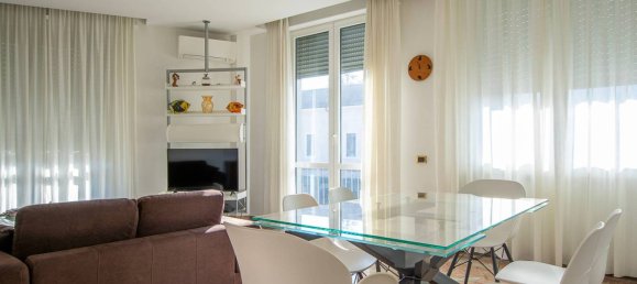 2-salle Propriété commerciale à Magnago, Italy No. 110261 24