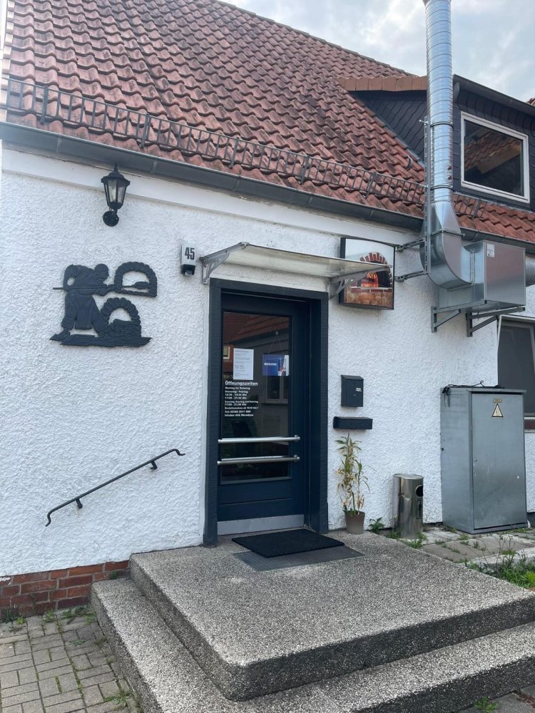  مقهى / مطعم في Wolfsburg, Germany 100متر مربع رقم 261613