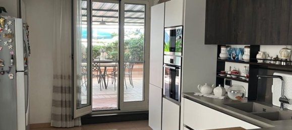 10 rooms Apartment in Scafati, Italy No. 182083 23