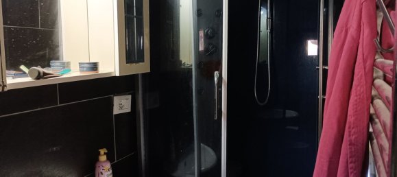 4 rooms Duplex in Prato, Italy No. 64107 43