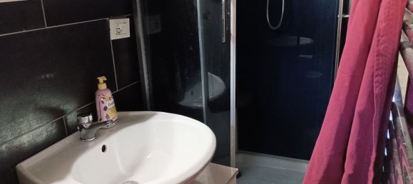 4 rooms Duplex in Prato, Italy No. 64107 42