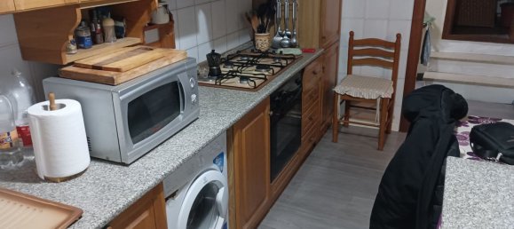 4 rooms Duplex in Prato, Italy No. 64107 9