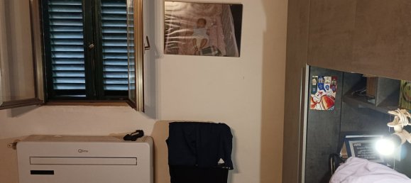 4 rooms Duplex in Prato, Italy No. 64107 18